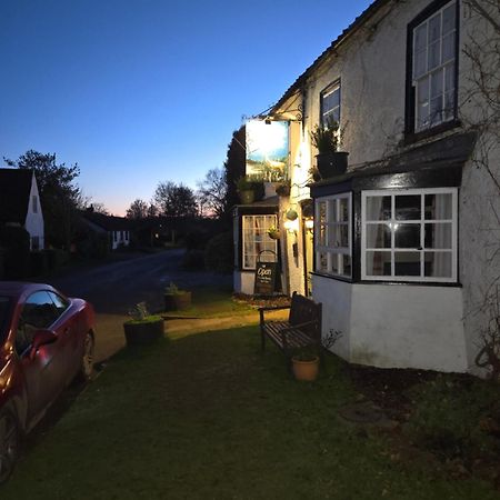 The White Hart Inn Tetford Exterior foto